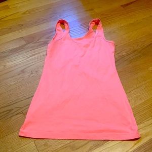 No boundaries. Pink/coral tank top. Size small.